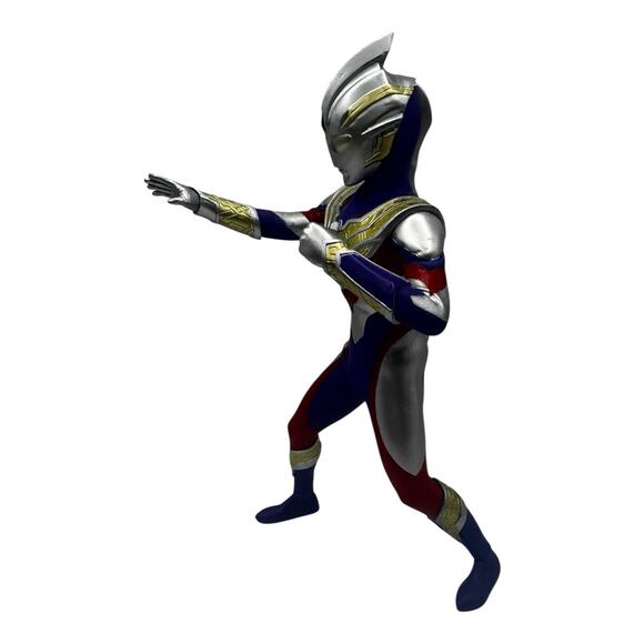 BANDAI Ultra Action Figure Ultraman Trigger Multi Type Gen Stars Set Toy - Picture 6 of 11